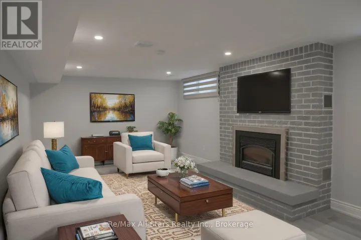 LOWER - 1 CRESCENT COURT, Kawartha Lakes (Lindsay), Ontario K9V3Y8