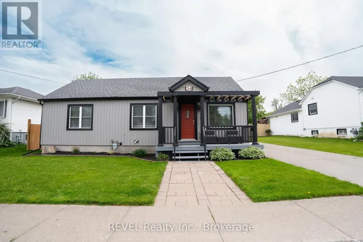 34 BLOOMFIELD AVENUE, St. Catharines (Secord Woods), Ontario L2P1X3