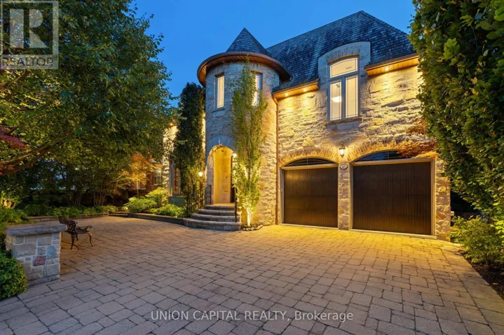 45 GORDON ROAD, Toronto (St. Andrew-Windfields), Ontario M2P1E2