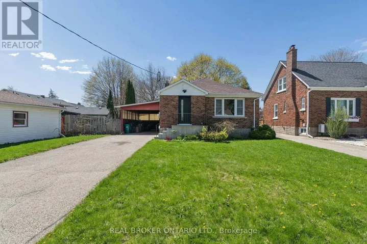 209 BEDFORD ROAD, Kitchener, Ontario N2G3A5