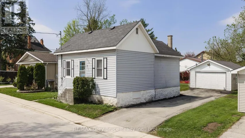 236 2ND AVENUE S, Arran-Elderslie, Ontario N0G1L0