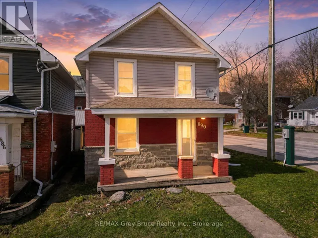 690 8TH STREET E, Owen Sound, Ontario N4K1L8