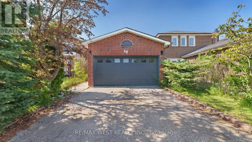 48 GRAY CRESCENT, Richmond Hill (North Richvale), Ontario L4C5V5