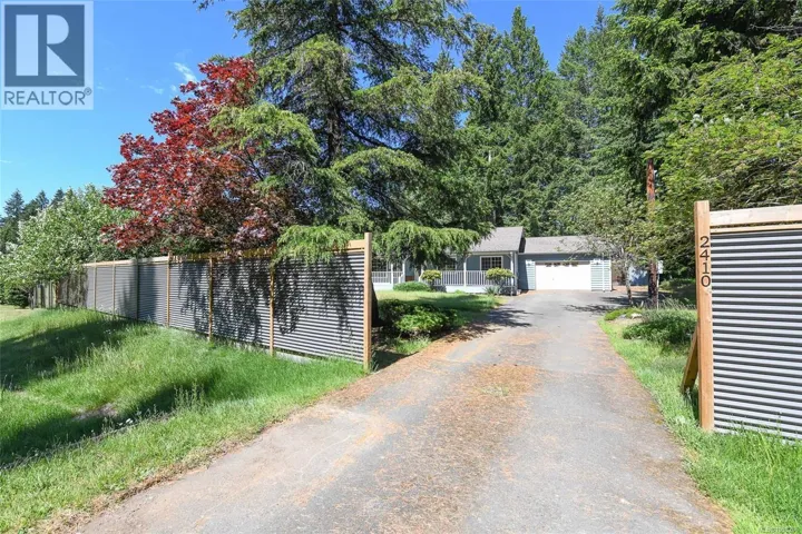 2410 Huband Rd, Courtenay, British Columbia V9J1L6