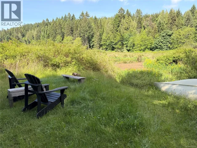 220 Sea Meadow Dr, Gabriola Island, British Columbia V0R1X2