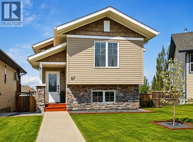 67 Lodge Place, Sylvan Lake, Alberta T4S2N2
