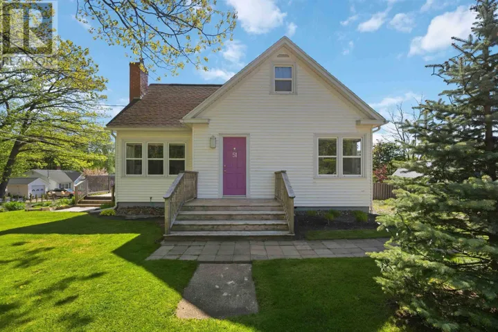 51 Hillside Avenue, Kentville, Nova Scotia B4N1X9