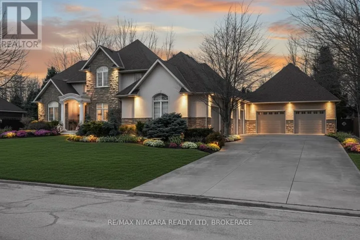 6775 DOMENIC CRESCENT, Niagara Falls (Stamford), Ontario L2J4L5