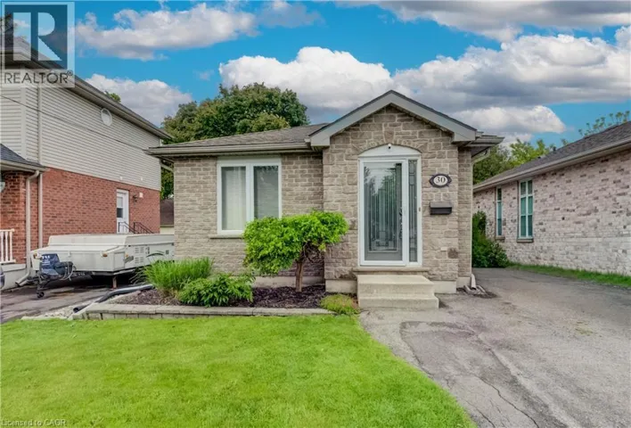 30 TEEPLE Street, Woodstock, Ontario N4S3Y7