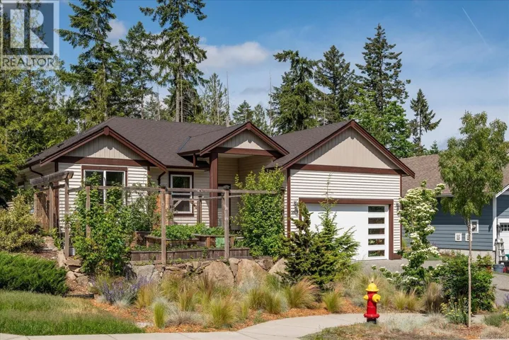 1613 Roberta Rd S, Nanaimo, British Columbia V9X0B6