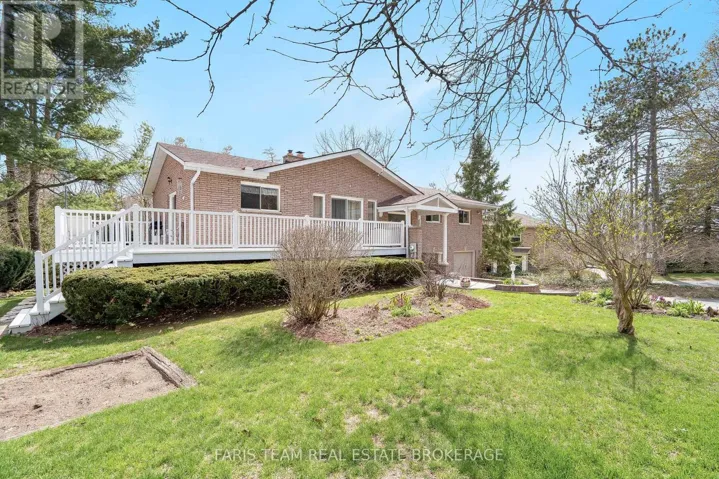 21 POOLES ROAD, Springwater (Midhurst), Ontario L9X0P5