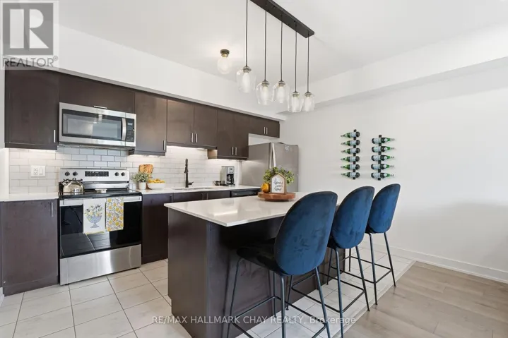 406 - 5 CHEF LANE, Barrie, Ontario L9J0J8