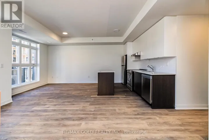 210 - 140 CANON JACKSON DRIVE, Toronto (Brookhaven-Amesbury), Ontario M6M0B9
