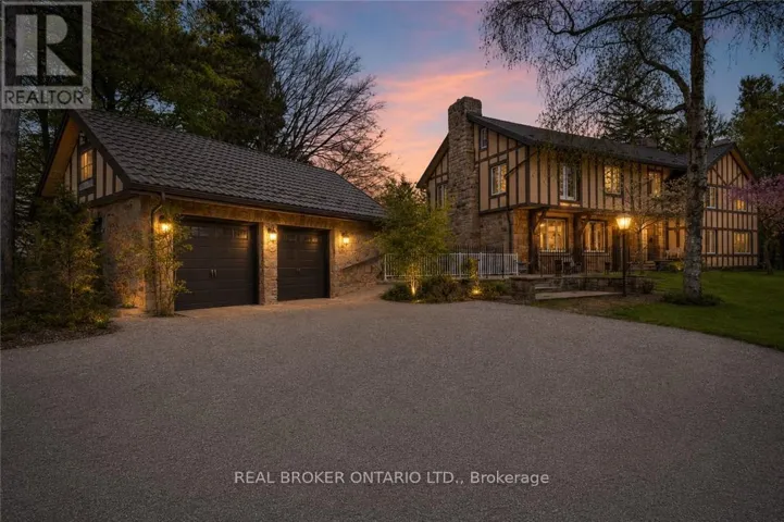 353 SULPHUR SPRINGS ROAD, Hamilton, Ontario L9G4T7