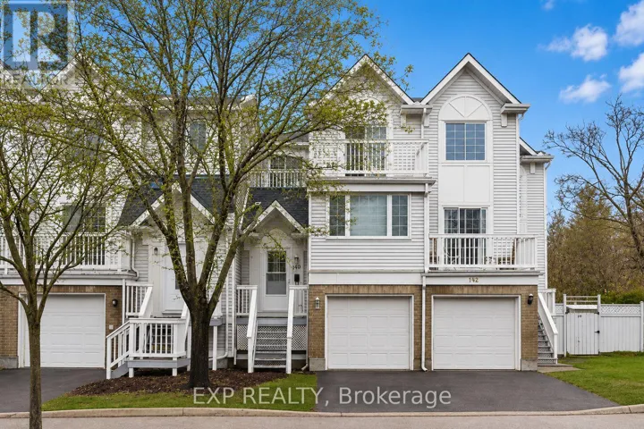 140 CASTLEGREEN PRIVATE, Ottawa, Ontario K1T3N2