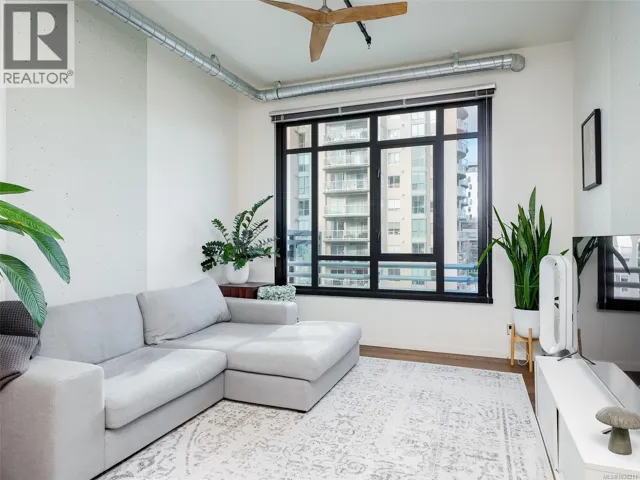 501 1029 View St, Victoria, British Columbia V8V0C9