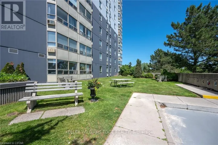 1007 - 45 POND MILLS ROAD, London South (South J), Ontario N5Z4W5