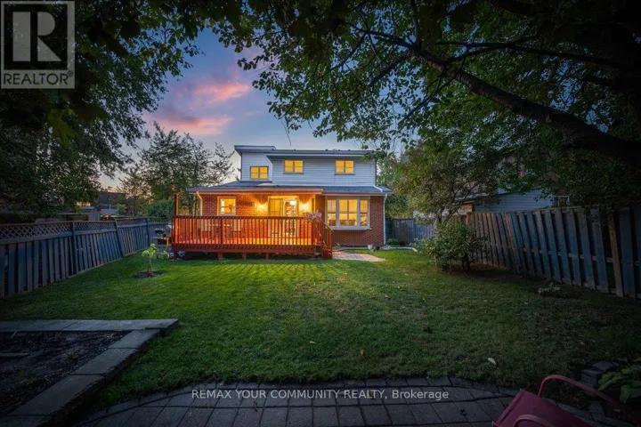 38 GOODLESS COURT, Toronto (Malvern), Ontario M1B1A1