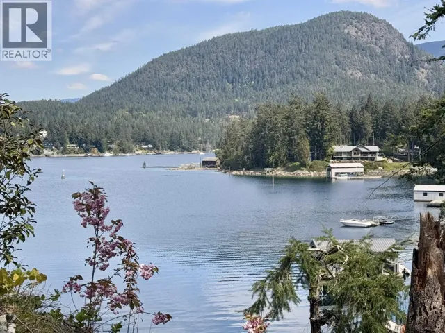 12814 ALEXANDER ROAD, Madeira Park, British Columbia V0N2H1