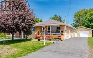 3301 ROSS AVENUE, Cornwall, Ontario K6K1G3