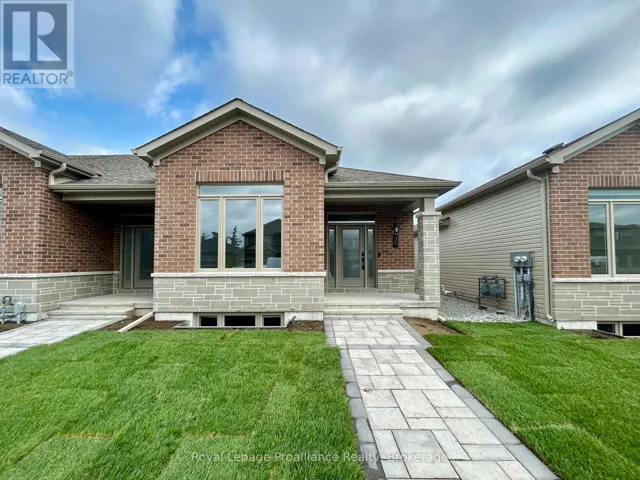 35 ATHABASKA DRIVE, Belleville (Thurlow Ward), Ontario K8N0T1