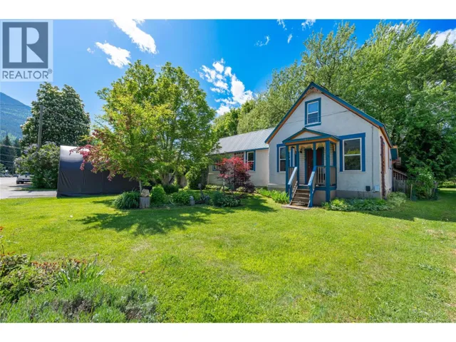 1105 Oscar Street, Revelstoke, British Columbia V0E2S0