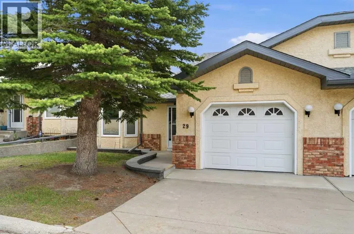 29 Edenwold Green NW, Calgary, Alberta T3A5B8