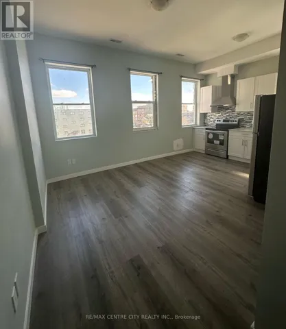 8 - 362 RICHMOND STREET, London East (East K), Ontario N6A3C3