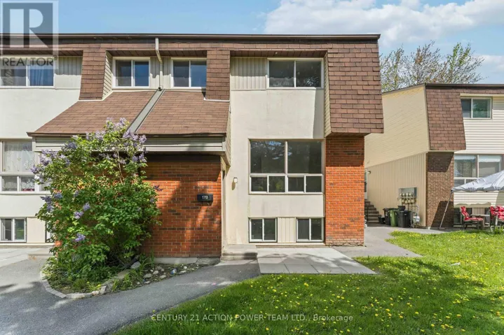 B - 17 SONNET CRESCENT, Ottawa, Ontario K2H8W8