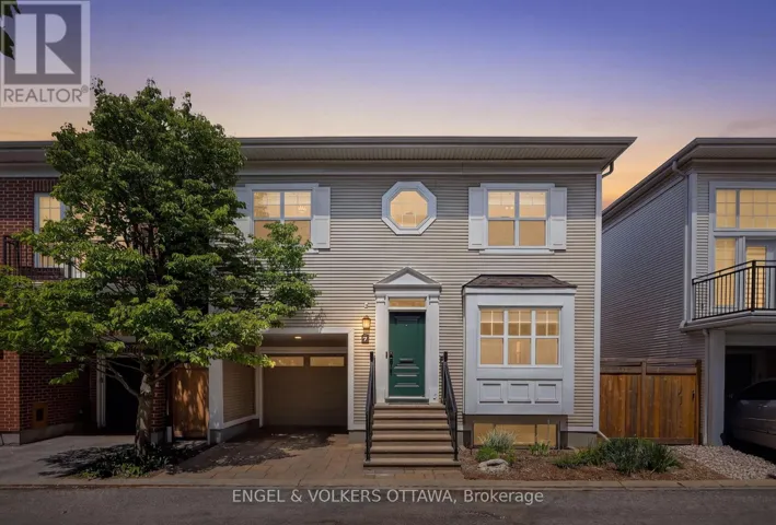 7 DAVENPORT PRIVATE, Ottawa, Ontario K1K4W5