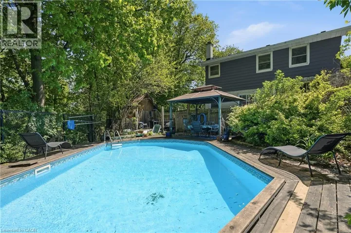 39 PARADISE Road N, Hamilton, Ontario L8S3S6