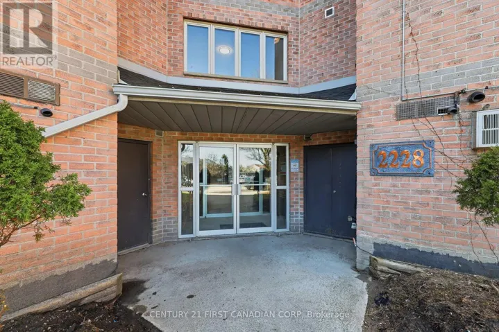 201 - 2228 TRAFALGAR STREET, London East (East E), Ontario N5V4J8