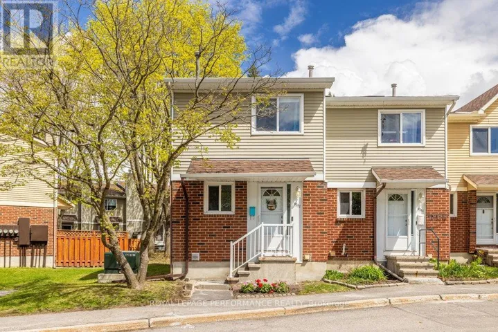 15 - 6362 BILBERRY DRIVE, Ottawa, Ontario K1C4P7