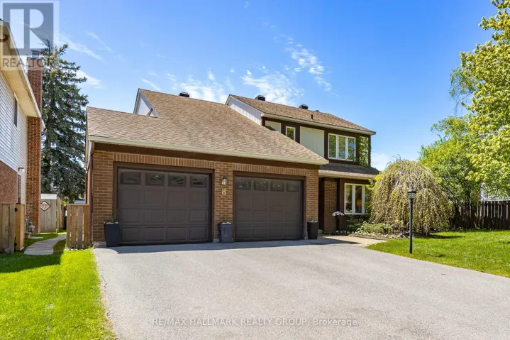 8 TROTTING WAY, Ottawa, Ontario K2M1B2
