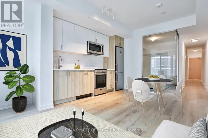 412 - 1195 THE QUEENSWAY, Toronto (Islington-City Centre West), Ontario M8Z0H1