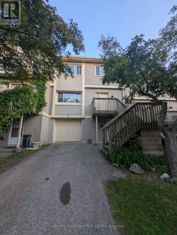 9 - 30 GREEN VALLEY DRIVE, Kitchener, Ontario N2P1G8