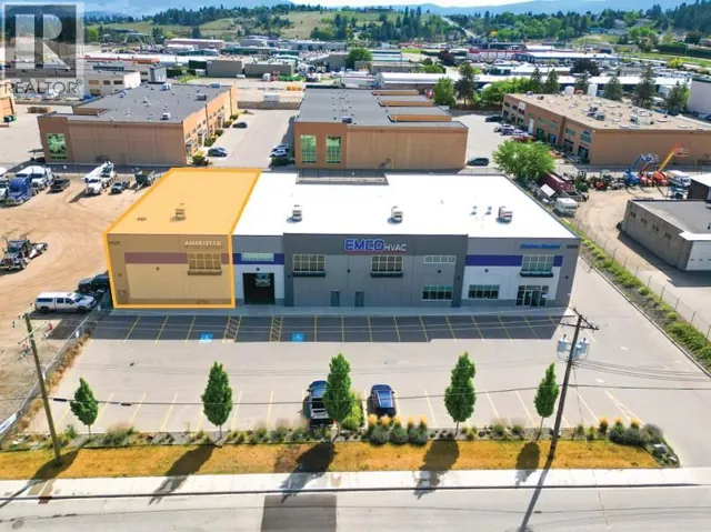 2525 Ross Road, West Kelowna, British Columbia V1Z1M2