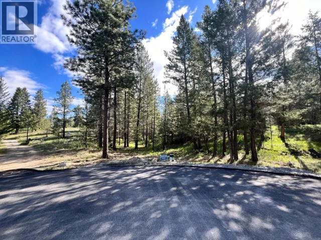 305 CORRAL Place, Cranbrook, British Columbia V1C0C2