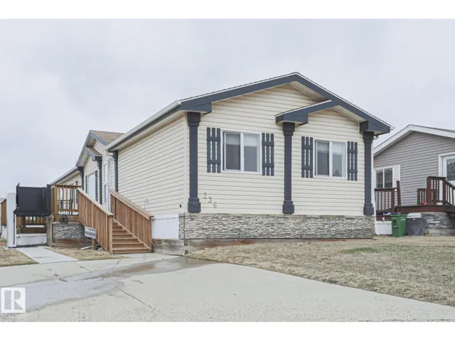 236 Oakwood DR NW, Edmonton, Alberta T8P0A4