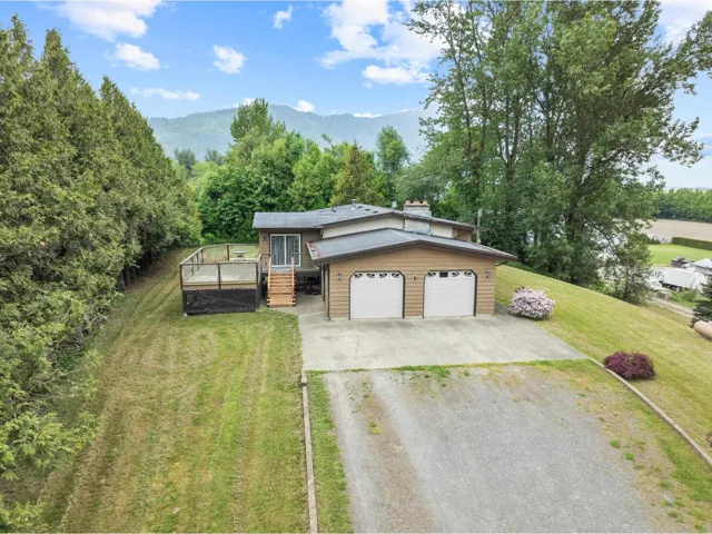 38604 NO 5 ROAD, Abbotsford, British Columbia V3G2G3