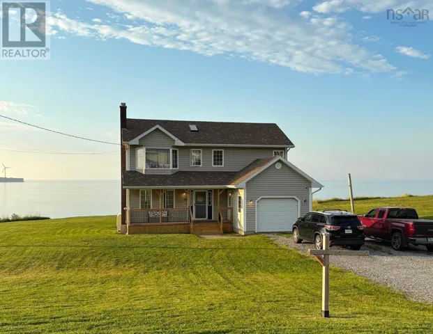 33 Turnbull Street, Dominion, Nova Scotia B1G1W5