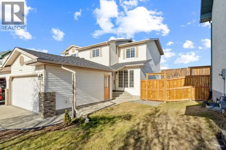56 West Terrace Road, Cochrane, Alberta T4C1S5