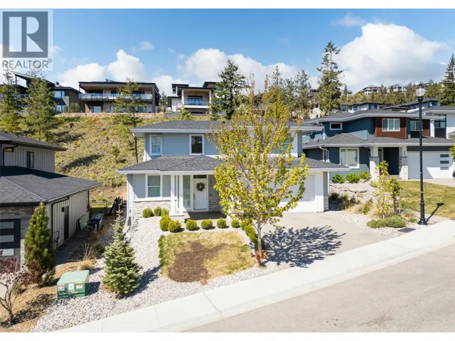 206 Echo Ridge, Kelowna, British Columbia V1V0C9