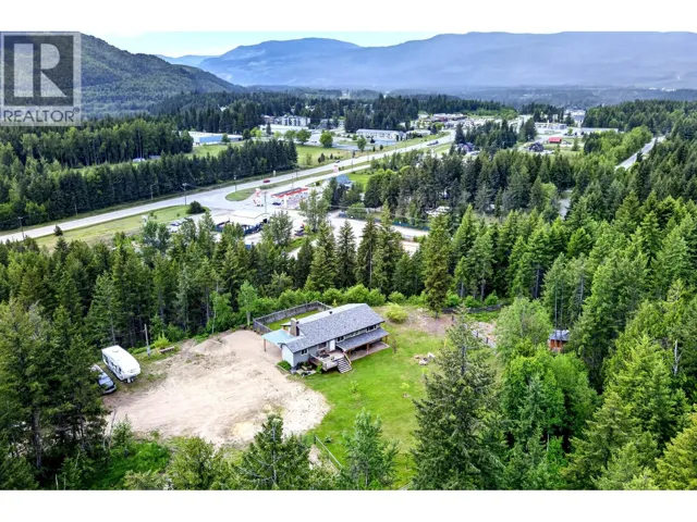 366 Joyce Lane, Clearwater, British Columbia V0E1N1