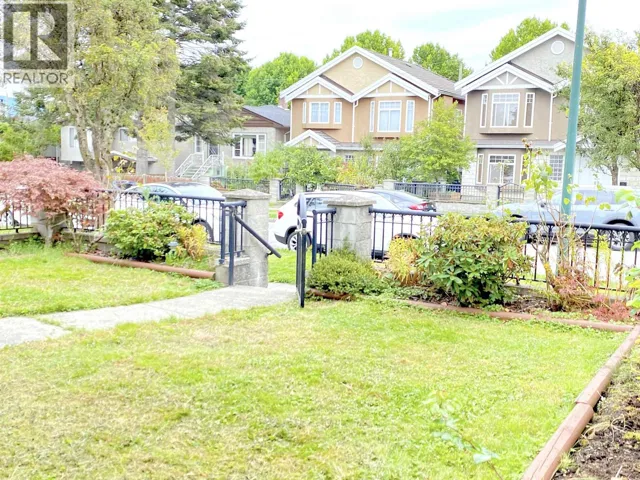 4831 CULLODEN STREET, Vancouver, British Columbia V5V4X8