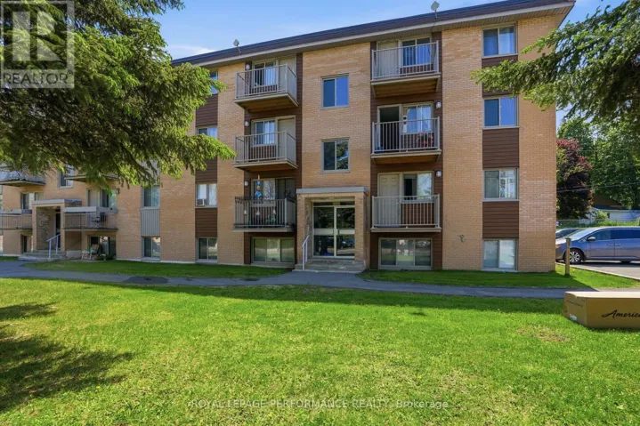 3 - 1015 CARTIER BOULEVARD, Hawkesbury, Ontario K6A2Y4