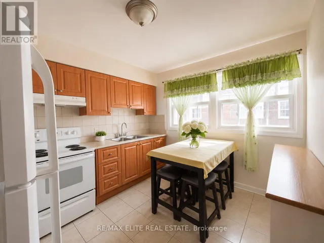 110 PURPLEDUSK TRAIL, Toronto (Morningside), Ontario M1E4E1