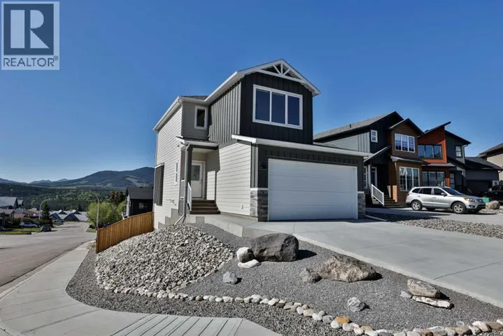 8618 25 Avenue, Coleman, Alberta T0K0M0