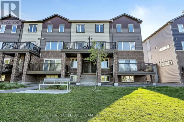 13 - 435 ELDORADO PRIVATE, Ottawa, Ontario K2K0N9