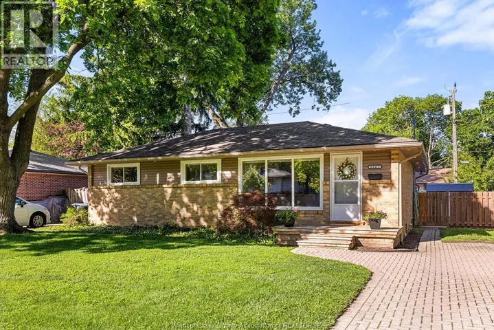 3662 ASKIN AVENUE, Windsor, Ontario N9E3J9